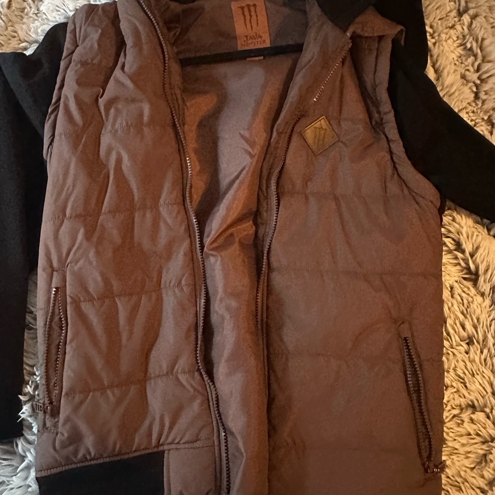 Stylish Brown Quilted Bomber Jacket